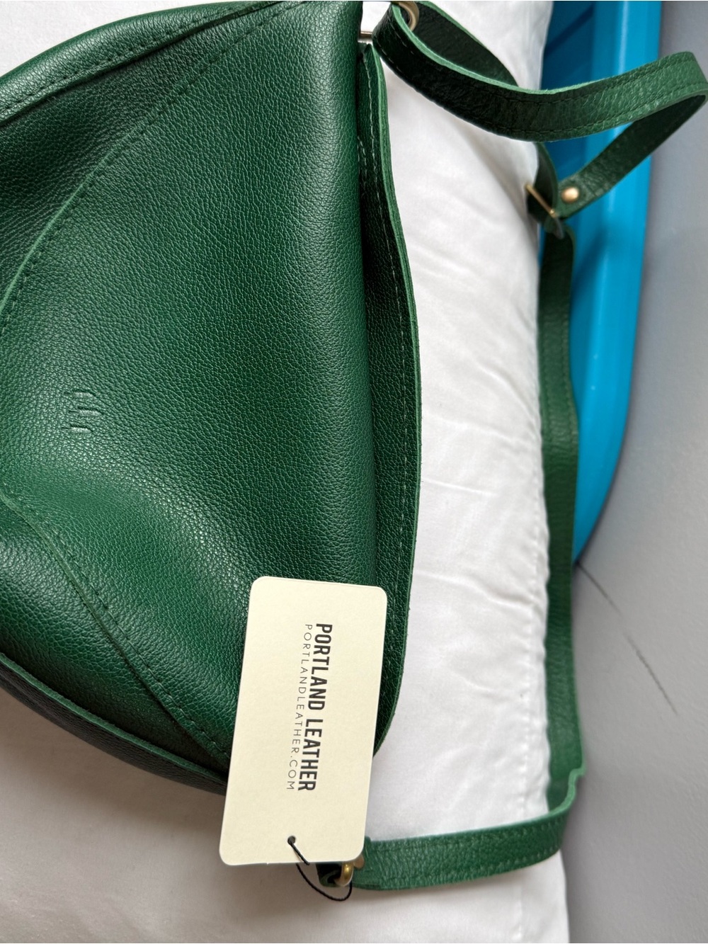 Portland Leather Emerald Green Pebbled Leather Crossbody Bag - Picture 7 of 8